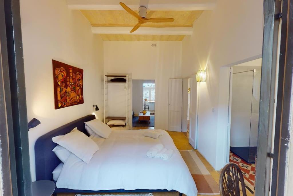 ויקטוריה Narrow Street Suite מראה חיצוני תמונה